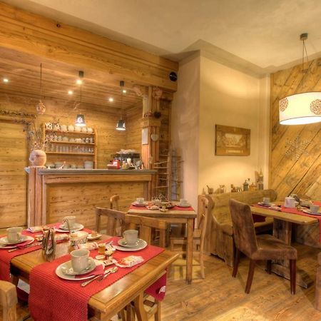 B&B Residence Checrouit Курмайор Экстерьер фото