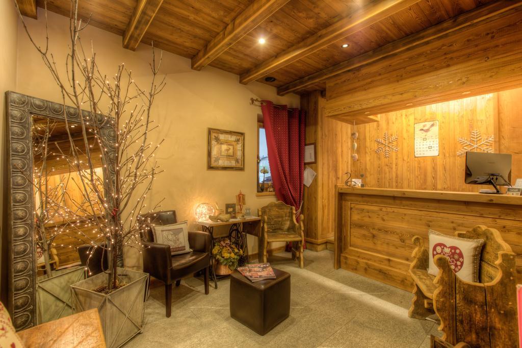 B&B Residence Checrouit Курмайор Экстерьер фото
