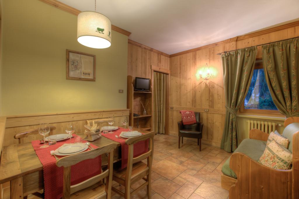 B&B Residence Checrouit Курмайор Номер фото