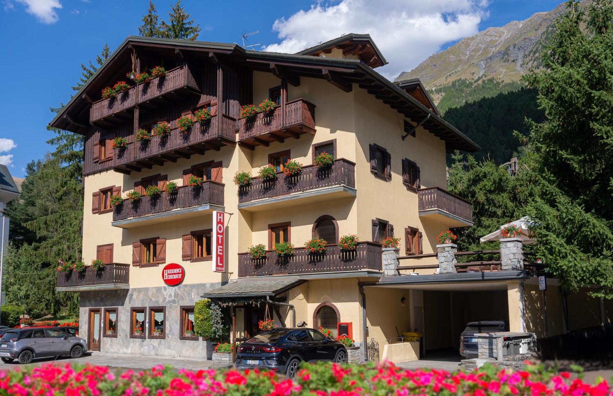 B&B Residence Checrouit Курмайор Экстерьер фото