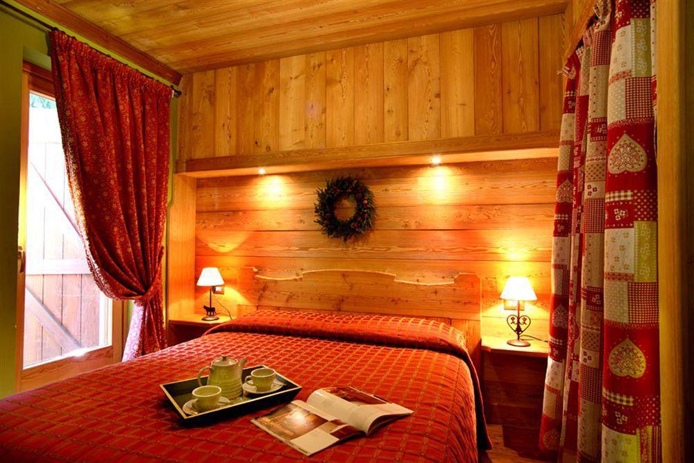 B&B Residence Checrouit Курмайор Экстерьер фото
